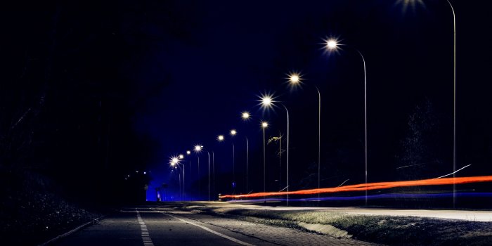 3840x2400 Street Lights Dark Night Car City Blue 4k HD Wallpaper - Epic HD and