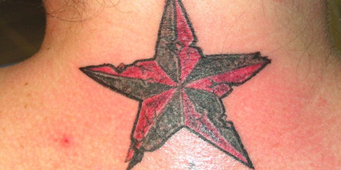 1024x768 chiped & cracked Nautical Star | SERGIO