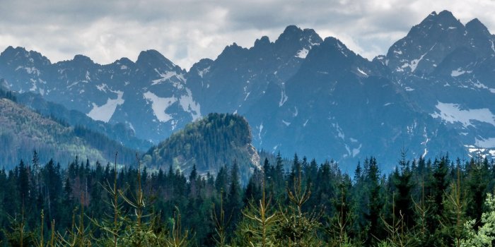 1366x768 Download wallpaper 1366x768 tatra mountains, poland, mountains