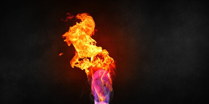 3840x2400 Lit Wallpaper on newwallpaperdownload.com