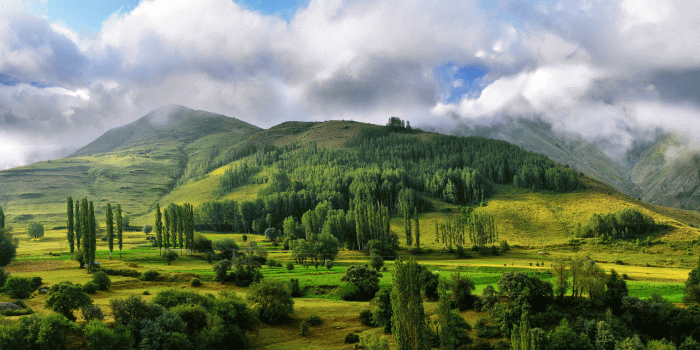 3840x2160 Download Green Mountain Valley Laptop Wallpaper In UHD 4K0227