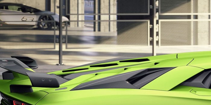 1242x2688 Lamborghini Aventador SVJ Wallpaper