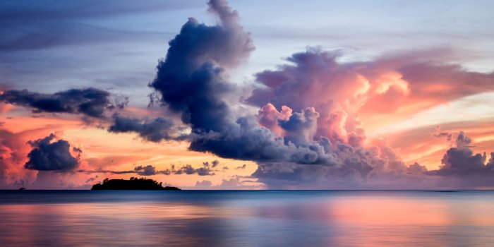 2560x1600 Guam Wallpapers