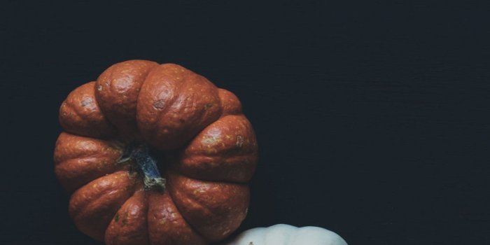 1350x2400 Download wallpaper 1350x2400 pumpkin, vegetables, dark iphone 8+/7+