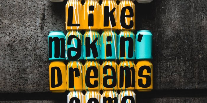 1125x2436 street art iPhone X Wallpapers Free Download