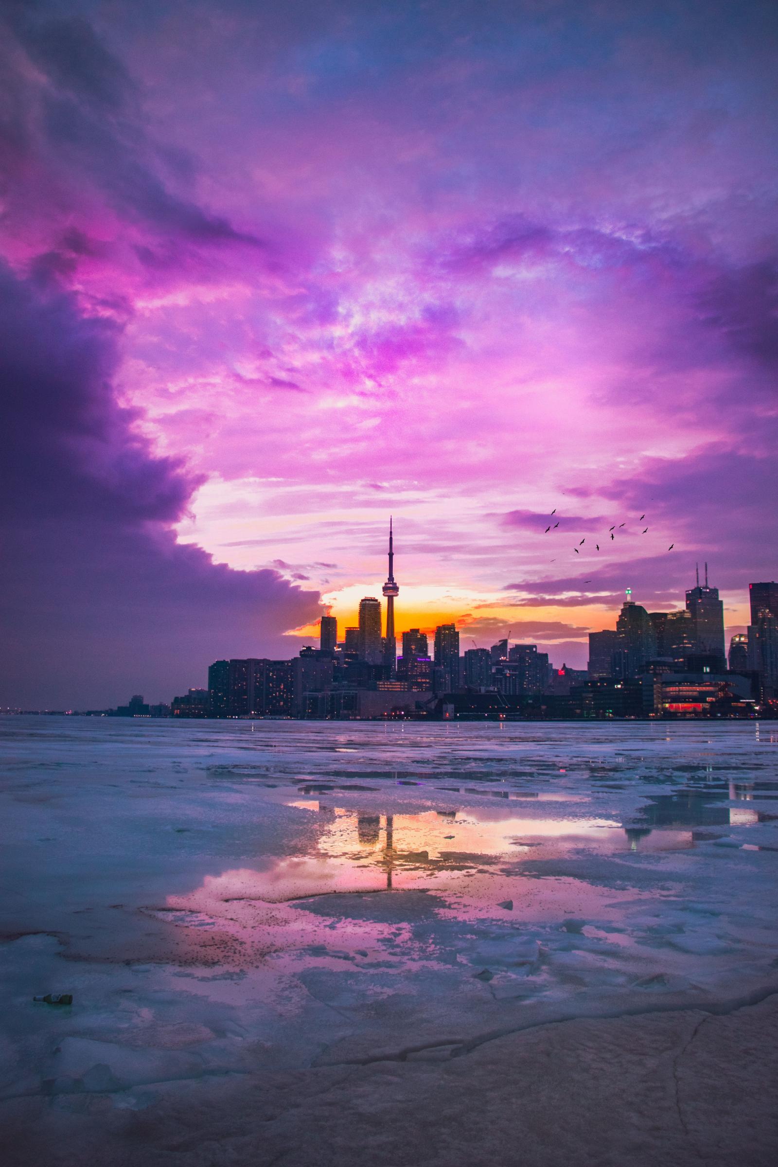 4000x6000 Download wallpaper 4000x6000 city, panorama, evening, toronto