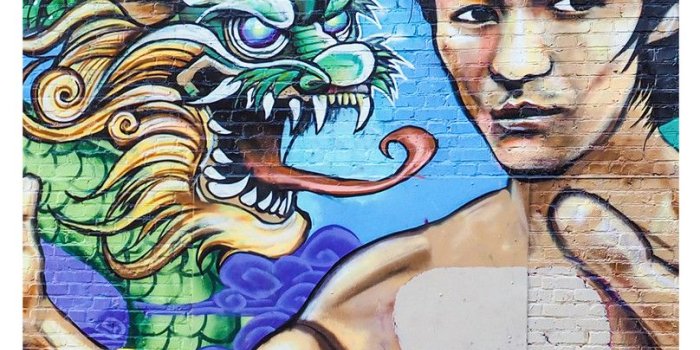 808x1692 wallpaper ponsel graffiti san francisco bruce lee gambar unduh