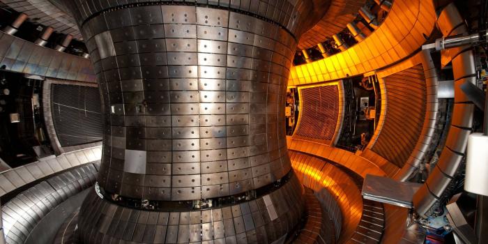 2048x1365 ASDEX Upgrade Tokamak Fusion Reactor [2048x1635] : wallpapers