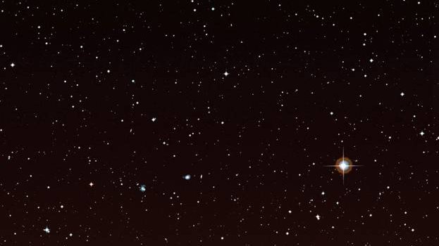 623x1280 Red Stars Wallpaper by FlamingPlanet - ee - Free on ZEDGE™