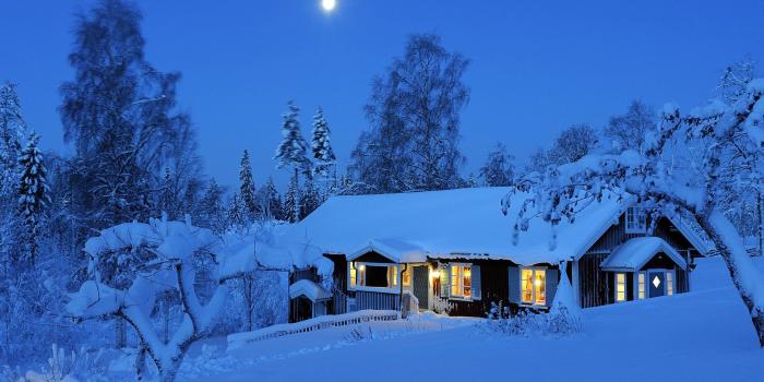 1920x1200 Country House in Winter HD wallpaper