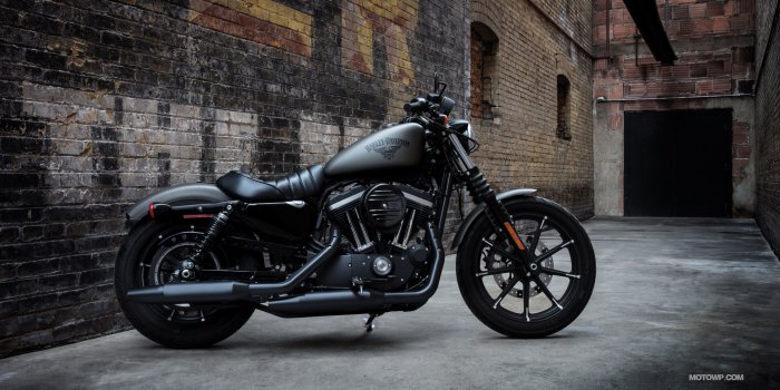 3840x2160 Motorcycles desktop wallpapers Harley-Davidson Sportster Iron 883 - 2018