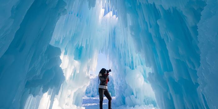 3840x2400 Download wallpaper 3840x2400 ice castle, photographer, ice, glacier