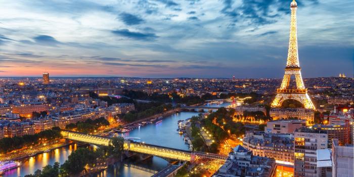 2048x1365 Paris at sunset [2048x1365]. wallpaper/ background for iPad mini