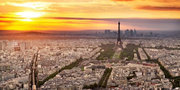 2560x1600 3333971 France, Paris, City, Eiffel tower, Sky, Clouds, Sunset