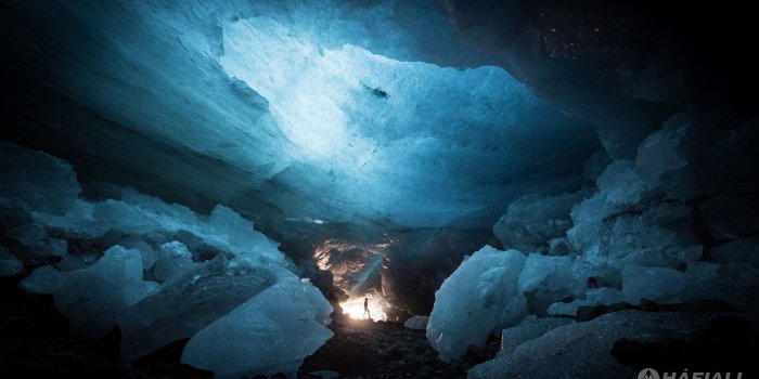 1920x1080 Jötunheimar Ice Cave, Vatnajökull Glacier, Iceland [OC] [1920x1080