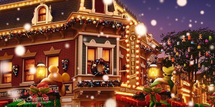 1024x1024 disneyland christmas | Disneyland Christmas Town With Snowy Main