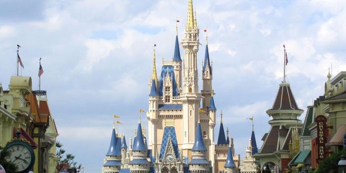 1600x1200 Disney Castle Backgrounds