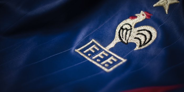 2560x1600 France Soccer Logo Wallpapers
