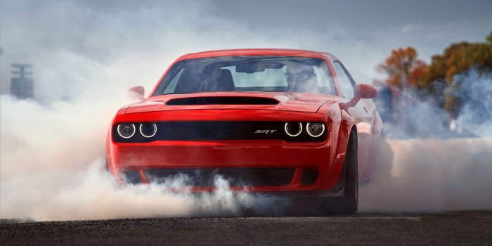 3200x1680 Whoa! Dodge Challenger SRT Demon to get 840 horsepower