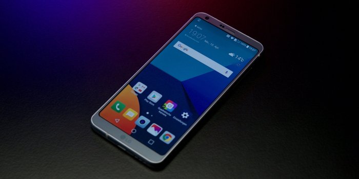 3221x1812 HD wallpaper: UMi Z PRO, MWC 2017, best smartphones | Wallpaper Flare