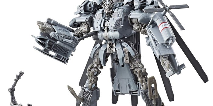 1500x1500 Transformers Studio Series 08 Leader Class Movie 1 Decepticon Blackout