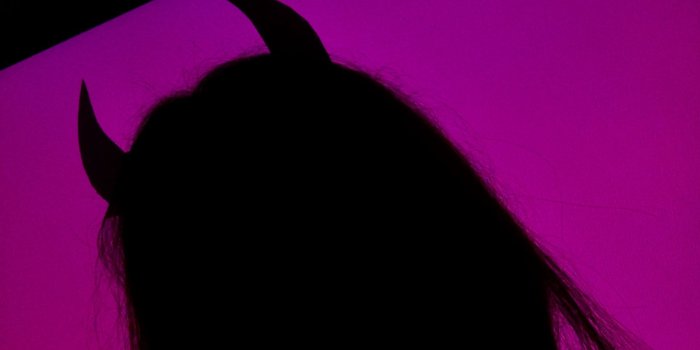 1932x1932 Devil girl aesthetic . Ideal gf ;) | Grunge wallpaper | Demon