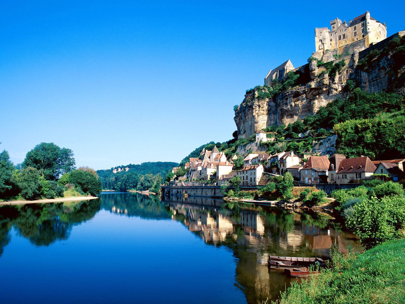 1600x1200 Beautiful France - Wallpaper #15463