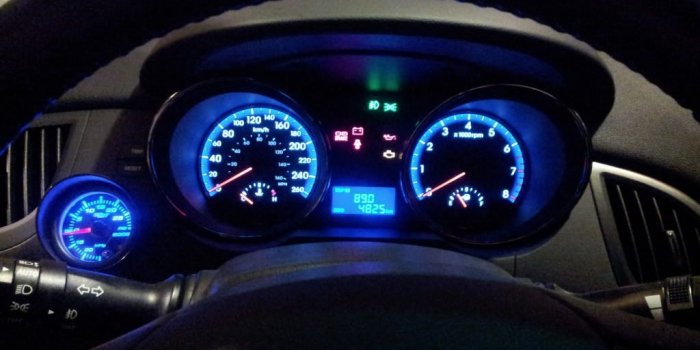 1024x768 Boost Gauge into Dash - Hyundai Genesis Forum