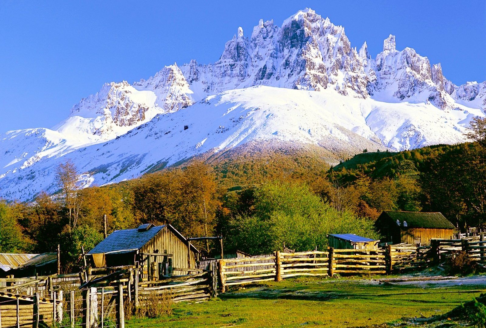 1600x1080 Mountains: Patagonia Mountains Beautiful Snowy Mount Peaks Farm