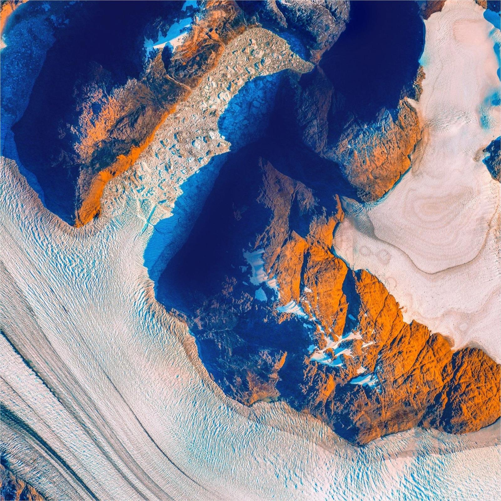 2048x2048 Glacier of Patagonia - VIP Wallpaper | HD Wallpapers