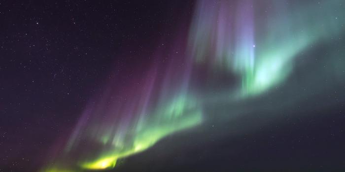 2560x1600 nj73-aurora-night-sky-awesome-beautiful-color-wallpaper