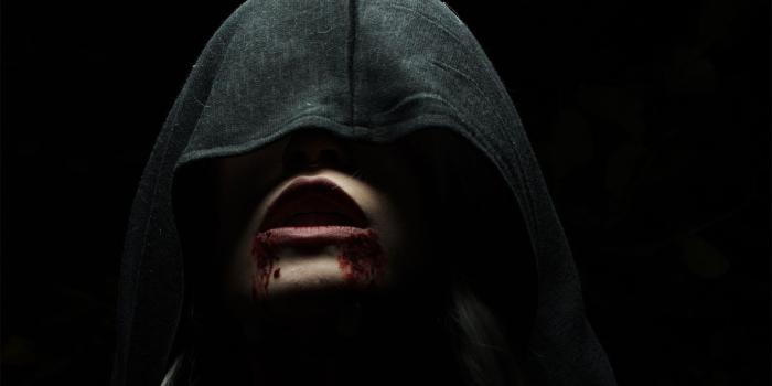 1920x1080 Free download Vampire Girl HD Wallpaper DreamLoveWallpapers