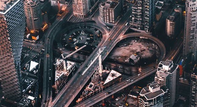 640x1385 Vancouver Canada iPhone X Wallpapers Free Download