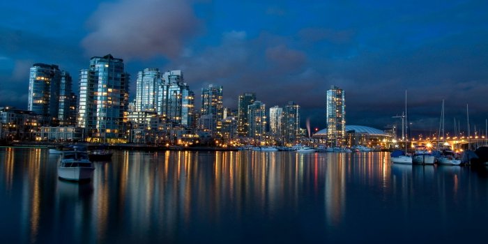 2560x1600 Vancouver Port Skyline Desktop Wallpaper