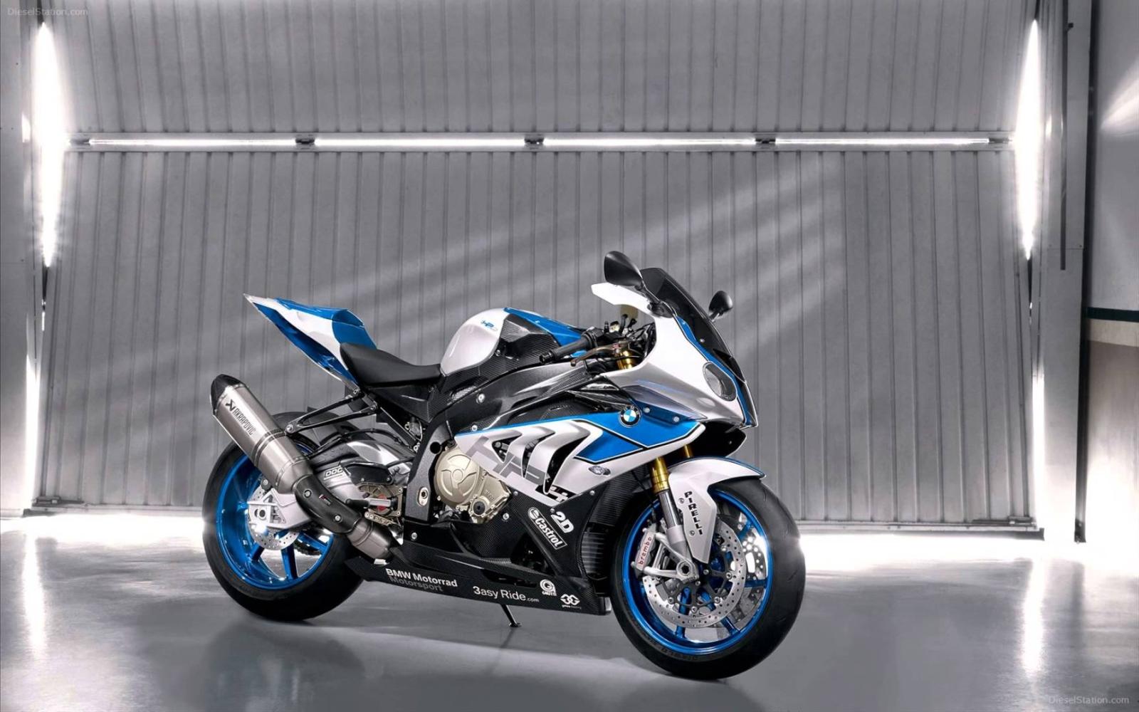 1728x1080 BMW Motorcycle Wallpapers