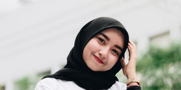 1080x1620 500+ Hijab Pictures [HD] | Download Free Images on Unsplash