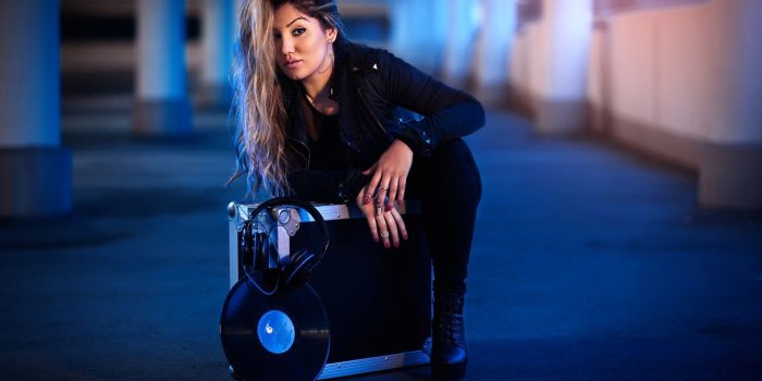 1332x850 Wallpaper girl, musician, DJ Ferri images for desktop, section