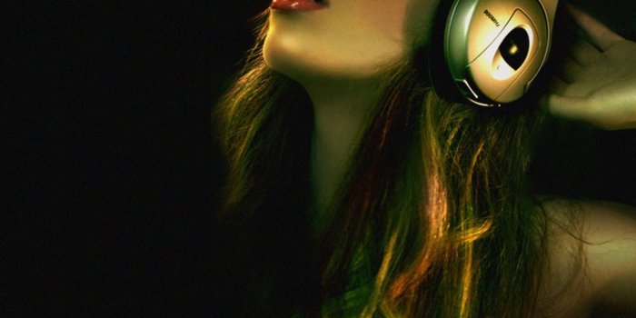 1920x1080 41+] DJ Girl Wallpaper on WallpaperSafari