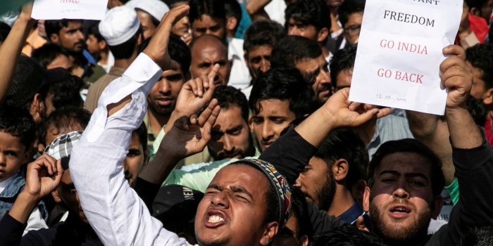 2048x1152 Trump tells India and Pakistan to cool tensions over Kashmir