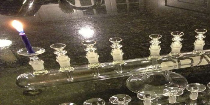 1024x768 Menorah Bong