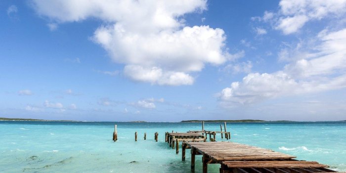 1365x768 Diving in Exumas | PADI Travel