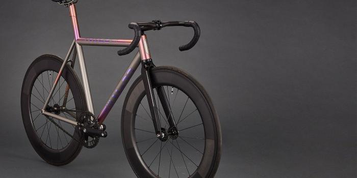 1400x1050 Little Wing | Made-To-Order