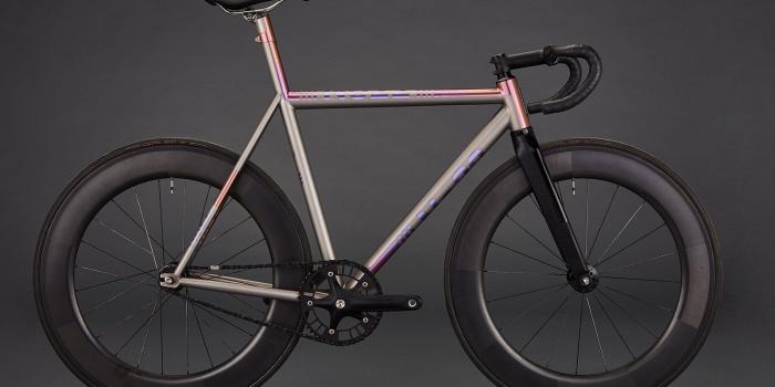 1600x1200 Little Wing | Made-To-Order