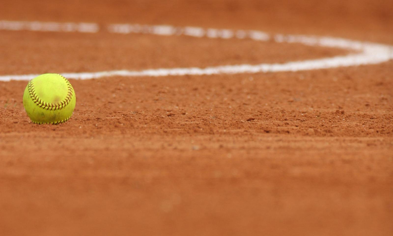 2000x1200 49+] Softball Field Wallpaper on WallpaperSafari