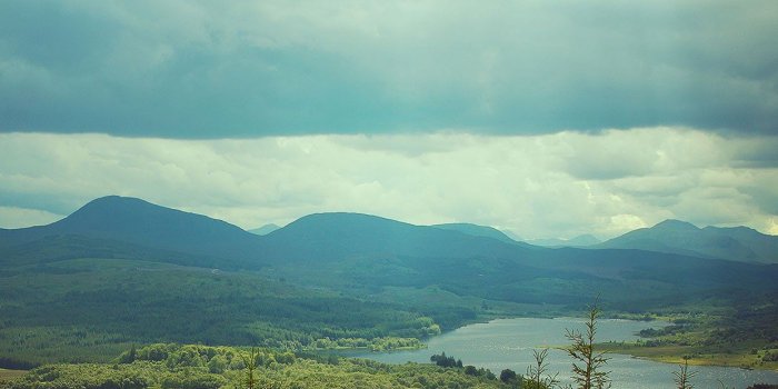 1242x2208 iPhone7papers - mh01-peaceful-sunday-afternoon-mountain-scene-sun
