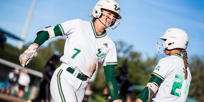 1600x900 Meghan Sheehan - Softball - USF Athletics