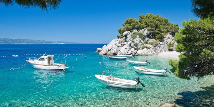 1600x900 50 Beautiful Nature Wallpapers for your Desktop Mobile and Tablet - HD