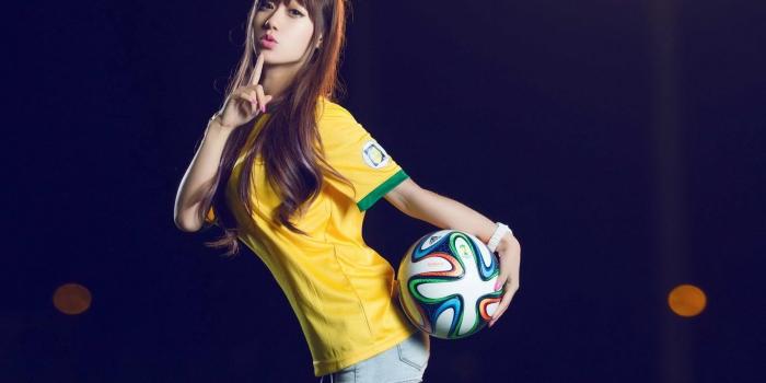 1920x1200 Football Nature Aka Soccer Girls Ball Cheerleaders Sports Hd 1920x1200
