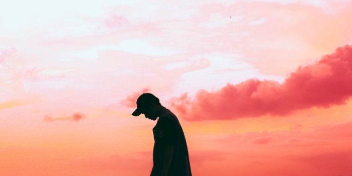 1080x1920 Sad Boy 4K Wallpaper - Best Wallpapers