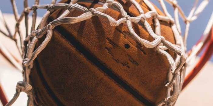 1350x2400 Download wallpaper 1350x2400 basketball, basketball net, ball iphone